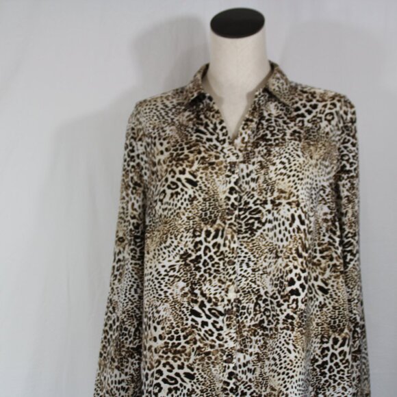 Chico's Women's Long Sleeve Button Up Tunic Top Animal Print Size 2 (L) - Picture 2 of 10